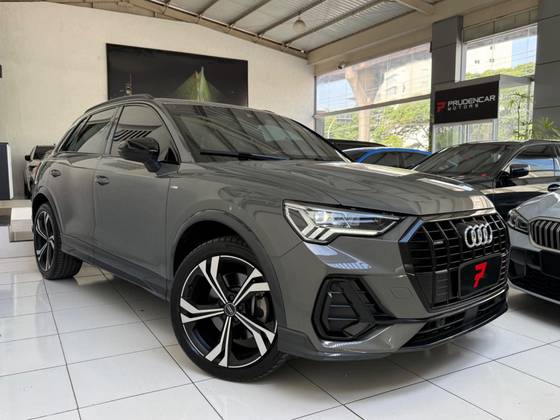 AUDI Q3 2.0 40 TFSI GASOLINA PERFORMANCE BLACK QUATTRO TIPTRONIC AUDI Q3 2.0 40 TFSI GASOLINA PERFORMANCE BLACK QUATTRO TIPTRONIC